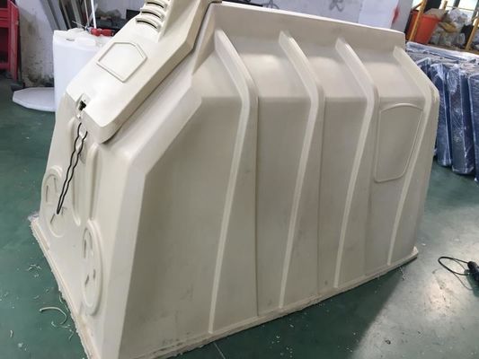 मजबूत मोटाई 3 मिमी प्लास्टिक बछड़ा आश्रयों पॉलिएस्टर प्रबलित